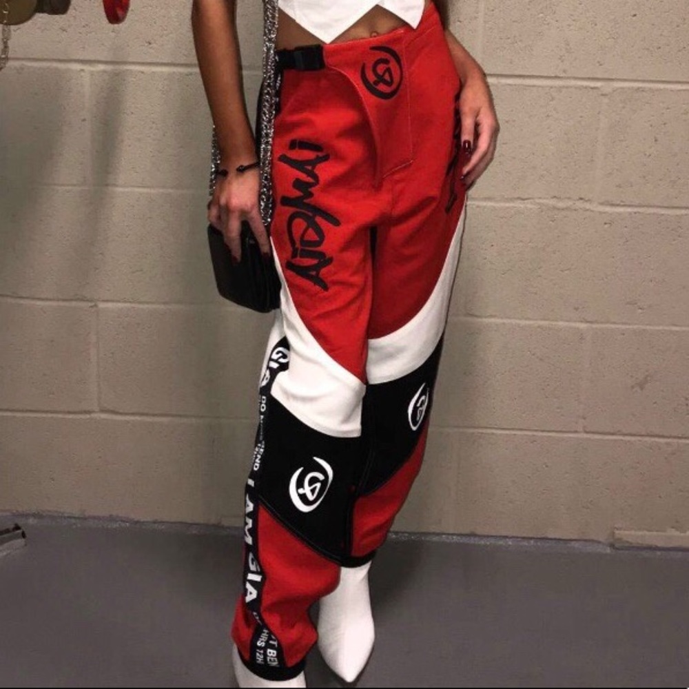I am Gia red printed pants